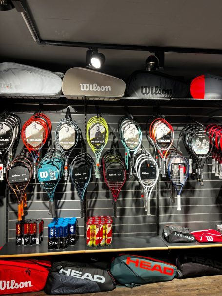 Tennis Warenpräsentation der tennisschläger